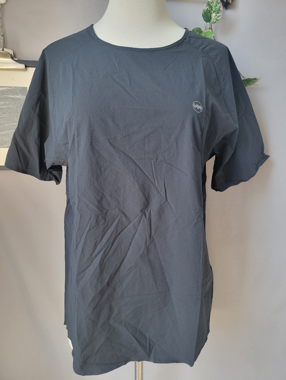 Janji AFO Vent Nylon Short Sleeve Tee Black M